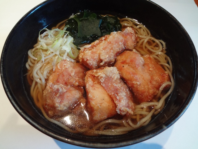 炠